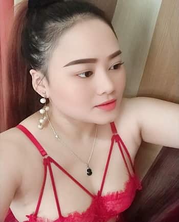 Call Girls in Lucknow - Apurba